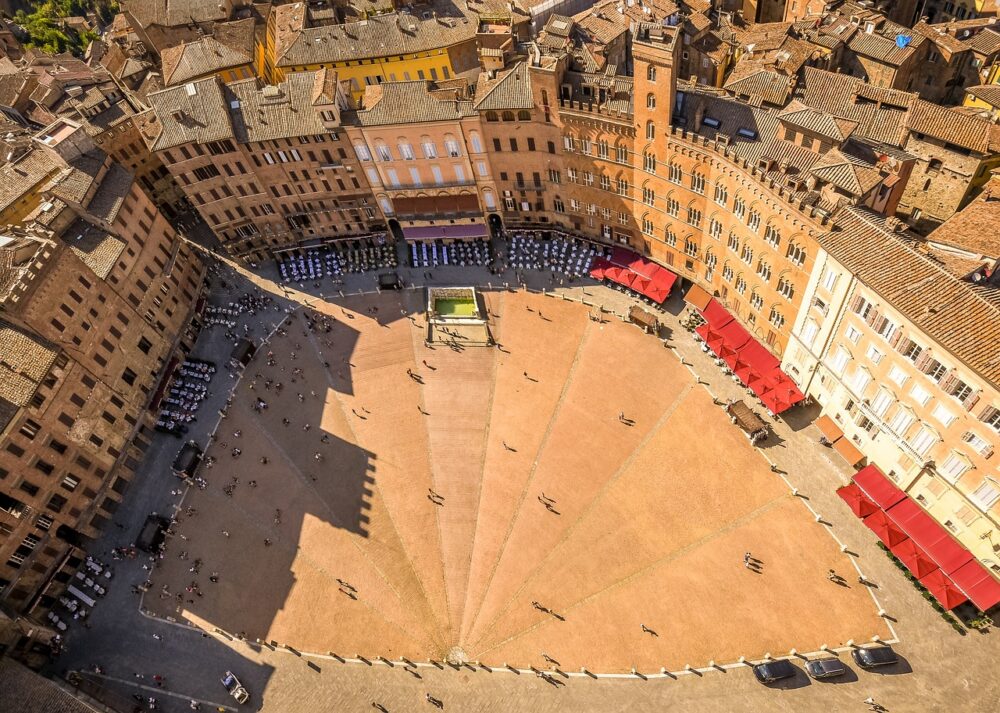 Città italiane da visitare in autunno - siena