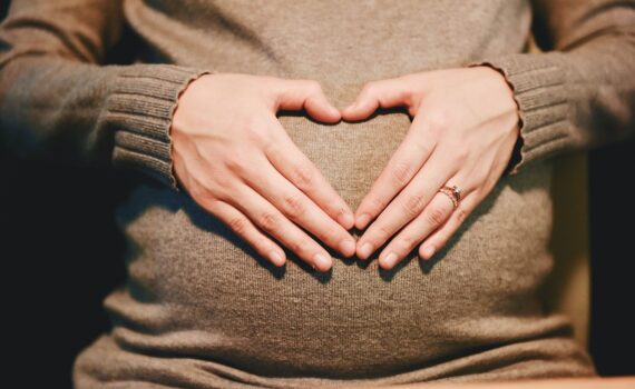 Oms, 70 mila donne muoiono ogni anno per emorragia post-partum