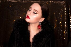 Outfit e make-up di tendenza per capodanno 2023: i trend e gli errori da evitare