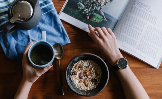 Mangiare sano spendendo poco? Ora è possibile. Ecco i migliori consigli per cibi di qualità a costi contenuti