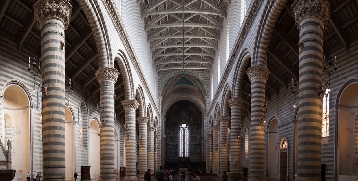 boom di turisti in umbria