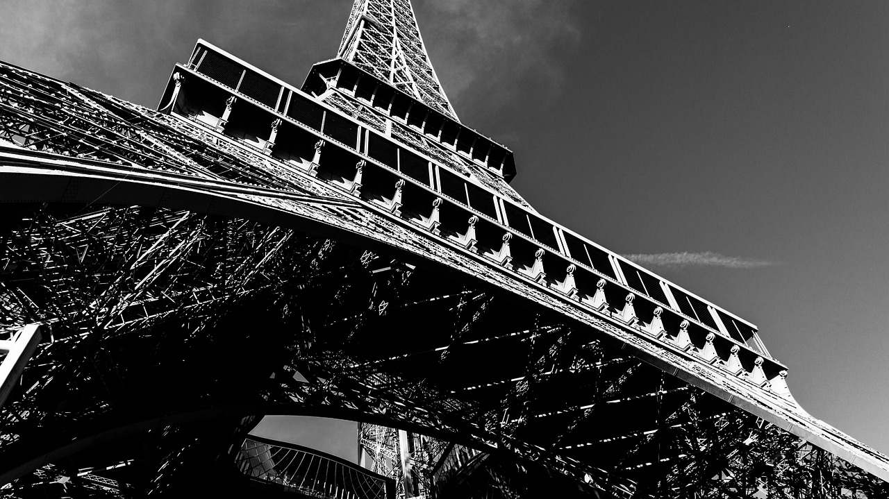 inaugurazione della tour eiffel